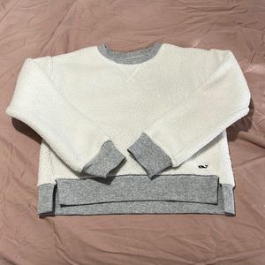 Vineyard vines fuzzy crew neck